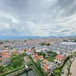 Beautiful And Clean 2Br Apartment At Gateway Pasteur Bandung By Travelio