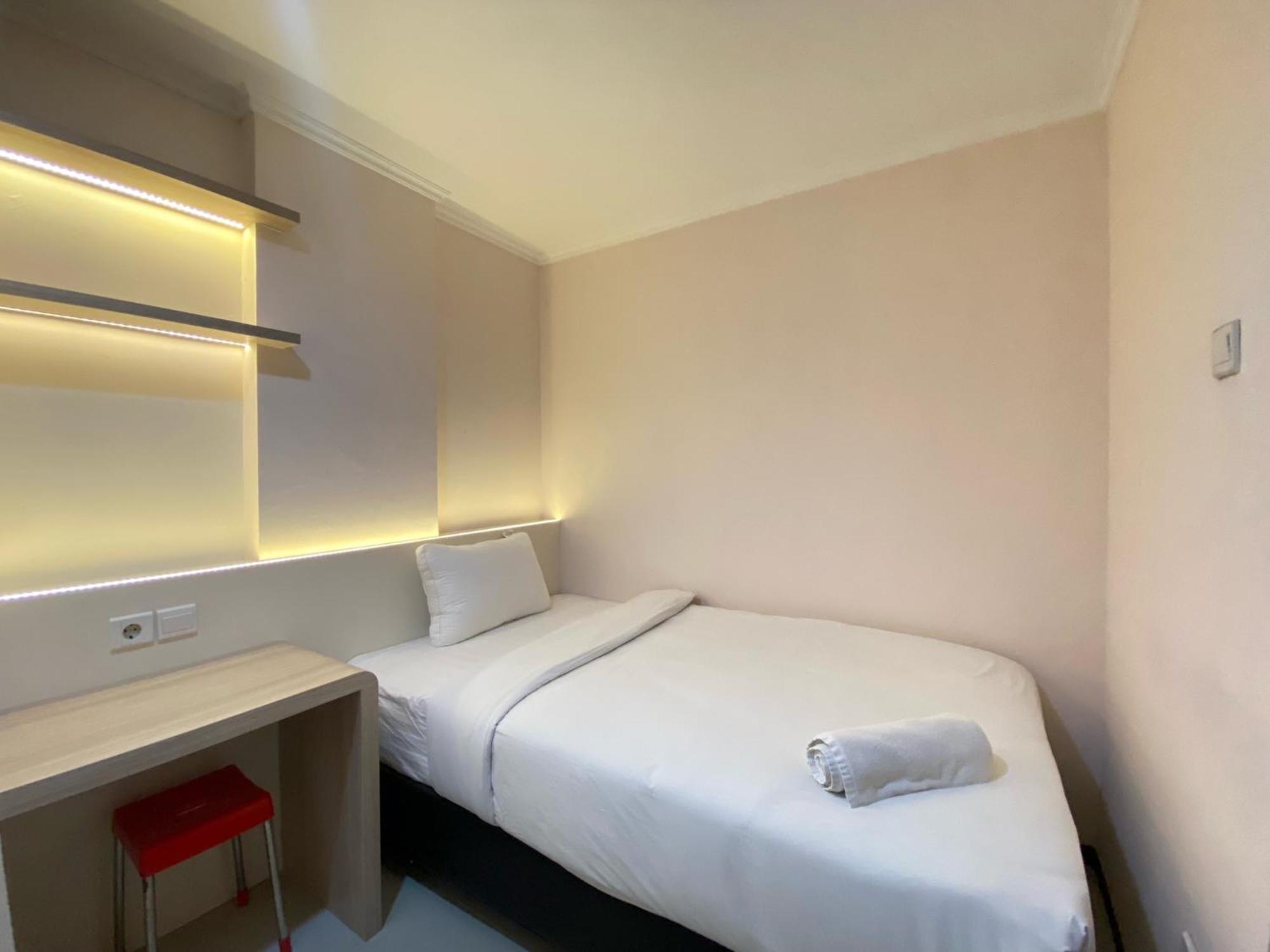 Beautiful And Clean 2br At Gateway Pasteur By Travelio Apartemen *